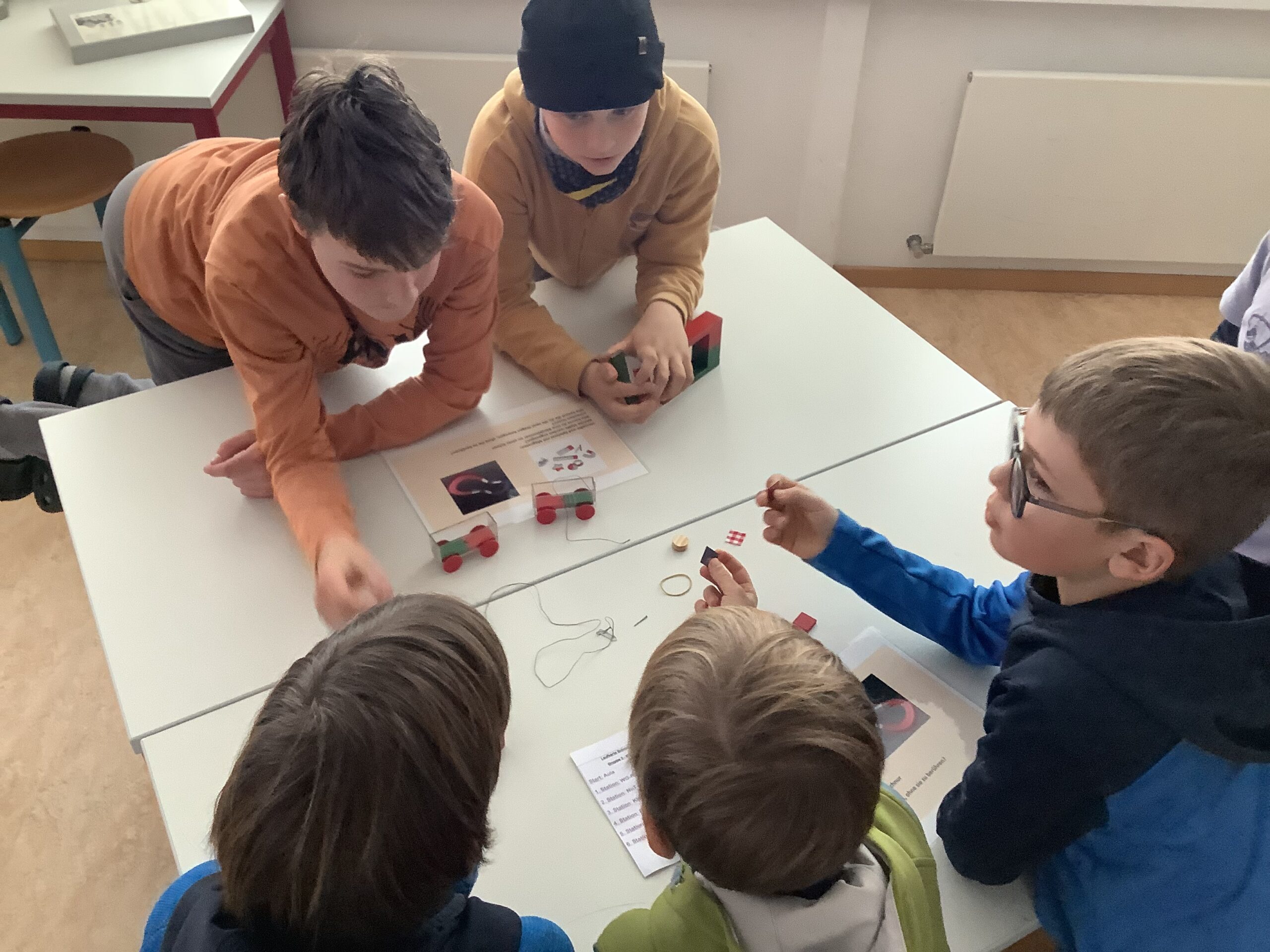 Mehr über den Artikel erfahren Schnuppertag an unserer Mittelschule – Entdecken, Ausprobieren, Begeistert sein